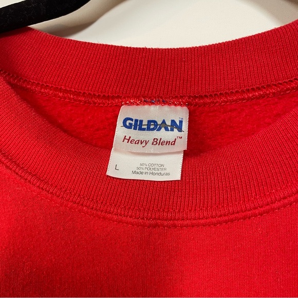 Gildan Women’s Vintage 90s Red Sweatshirt Snowman Holiday Winter Cardinal Frosty - Picture 3 of 4